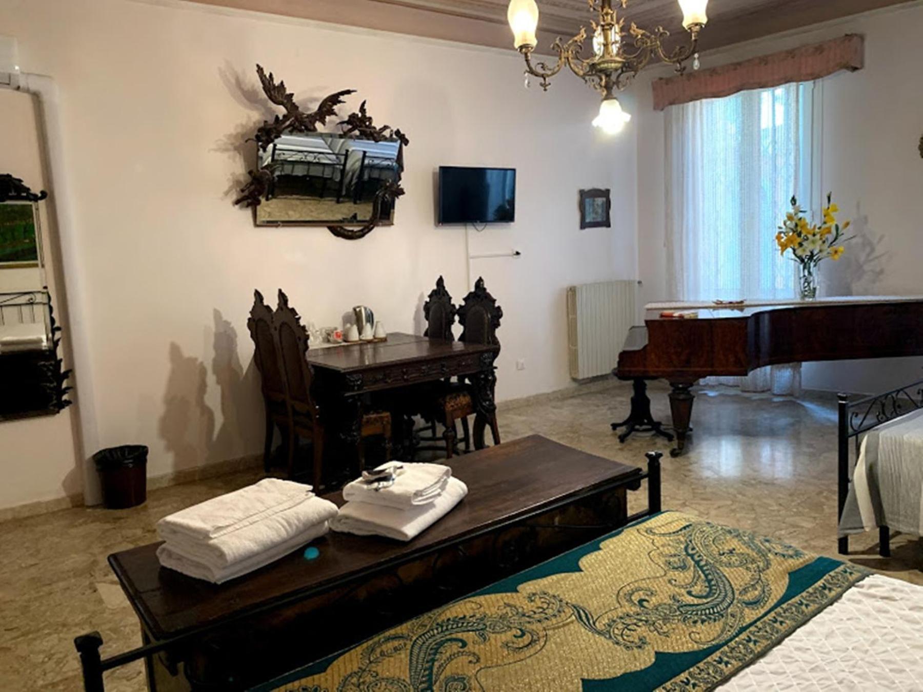 Guest house My Rialto Palace